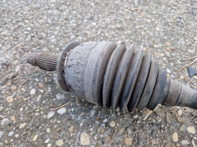 bontott SUBARU FORESTER Jobb Féltengely