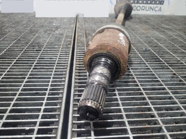 bontott SUBARU FORESTER Jobb Féltengely