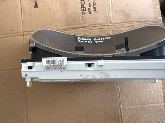 bontott SUBARU FORESTER Kilométeróra