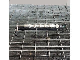 bontott SUBARU FORESTER Közösnyomócső