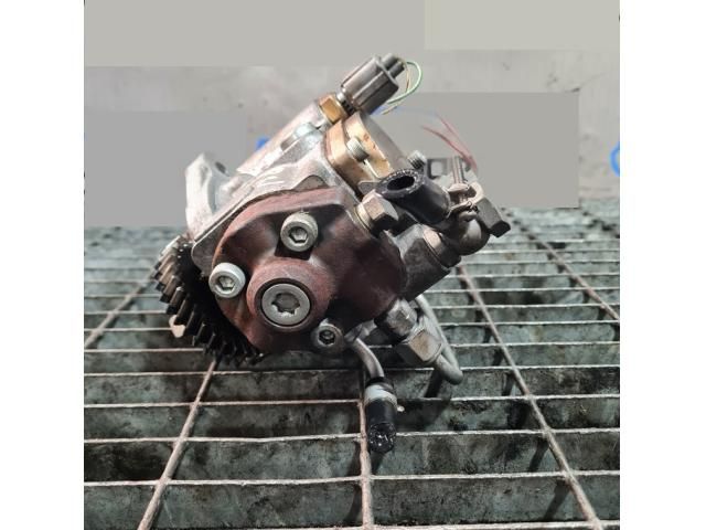 bontott SUBARU FORESTER Nagynyomású Szivattyú