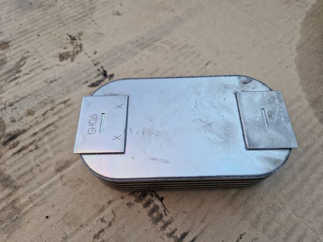 bontott SUBARU FORESTER Olajhűtő