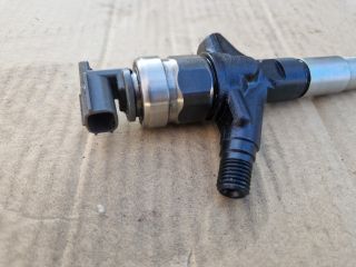 bontott SUBARU FORESTER Porlasztó (1 db)