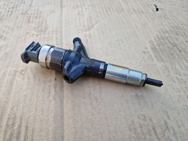 bontott SUBARU FORESTER Porlasztó (1 db)