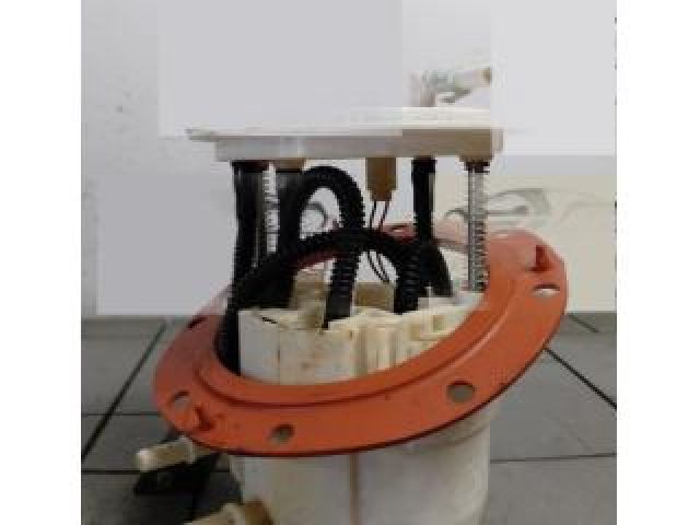 bontott SUBARU FORESTER Üzemanyag Szivattyú