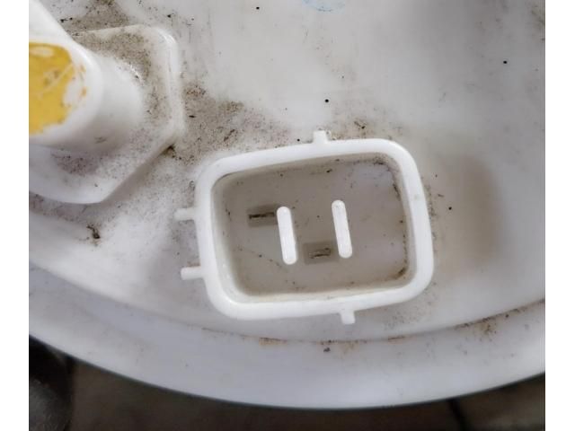 bontott SUBARU FORESTER Üzemanyag Szivattyú