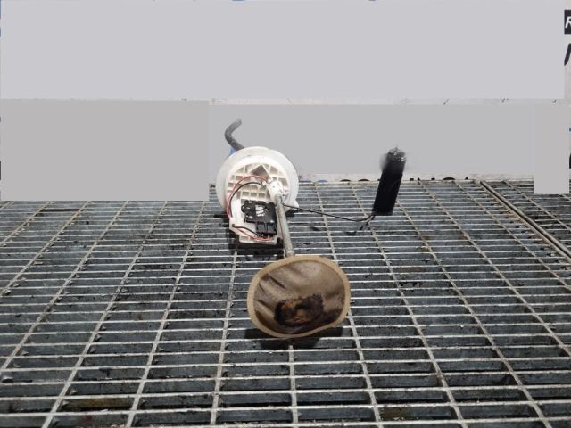 bontott SUBARU FORESTER Üzemanyagszint Jeladó