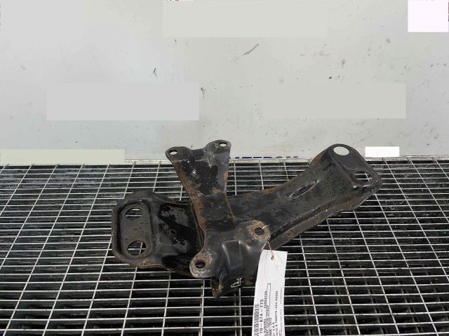 bontott SUBARU FORESTER Váltó Tartó Bak (Pozíciófüggetlen)