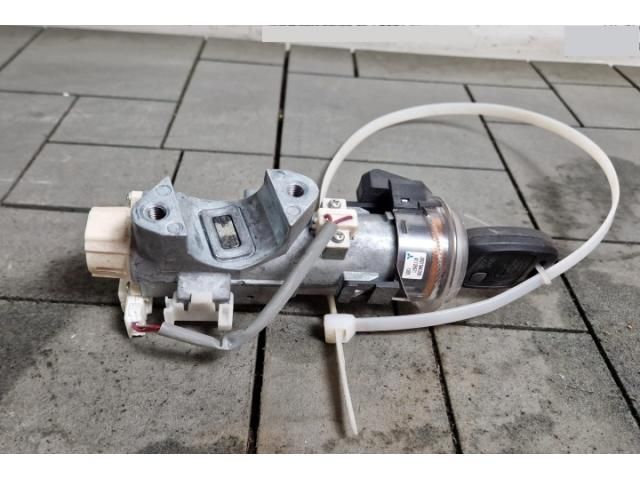 bontott SUBARU FORESTER Gyújtáskapcsoló