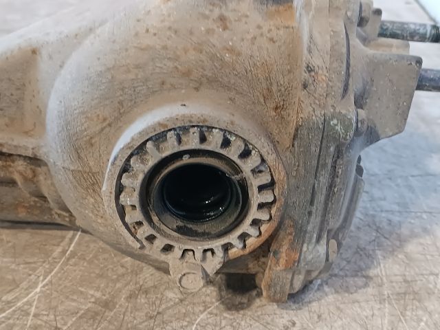 bontott SUBARU FORESTER Hátsó Differenciálmű