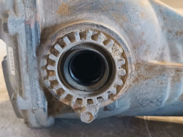 bontott SUBARU FORESTER Hátsó Differenciálmű