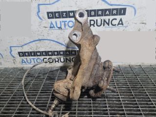 bontott SUBARU FORESTER Jobb első Csonkállvány