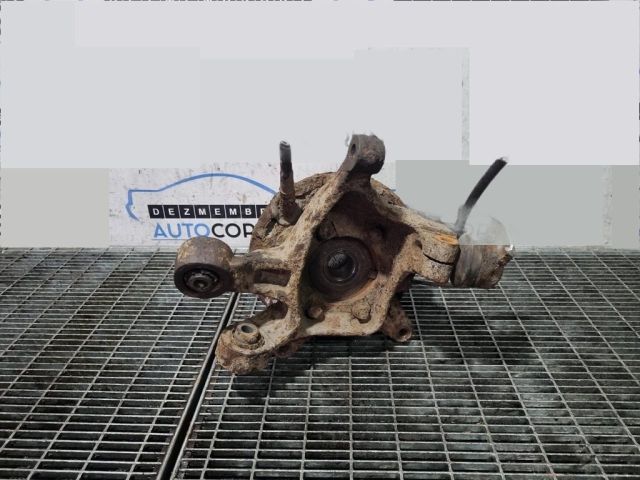 bontott SUBARU FORESTER Jobb hátsó Csonkállvány