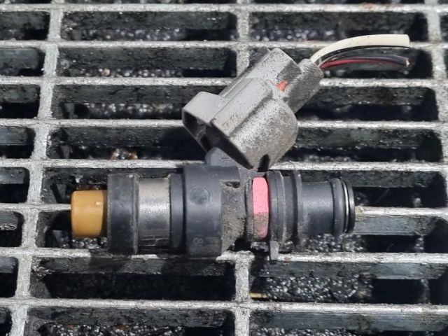 bontott SUBARU FORESTER Porlasztó (1 db)