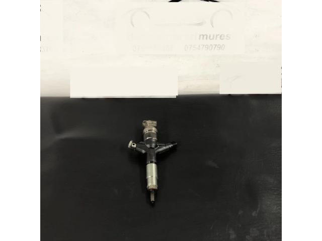 bontott SUBARU FORESTER Porlasztó (1 db)