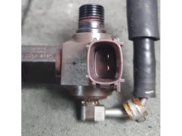 bontott SUBARU FORESTER Porlasztó (1 db)