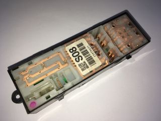 bontott SUBARU FORESTER Ablakemelő Kapcsoló Négyes / Kettes