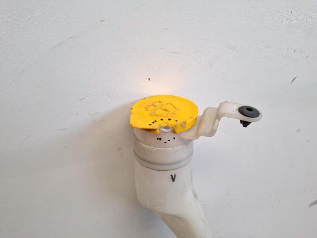 bontott SUBARU FORESTER Ablakmosó Tartály