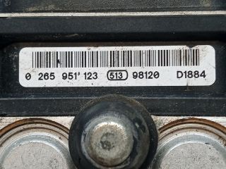 bontott SUBARU FORESTER ABS Kocka