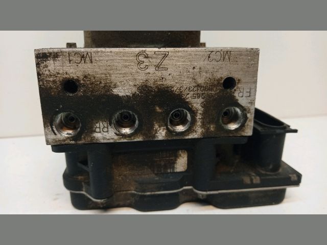 bontott SUBARU FORESTER ABS Kocka