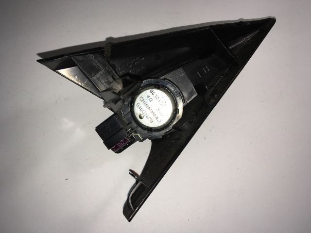 bontott SUBARU FORESTER Bal A Oszlop Hangszóró