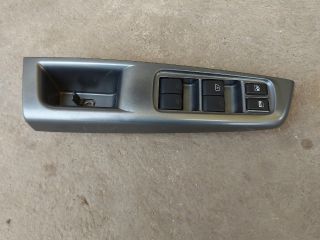 bontott SUBARU FORESTER Bal első Ablakemelő Kapcsoló