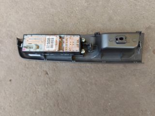 bontott SUBARU FORESTER Bal első Ablakemelő Kapcsoló