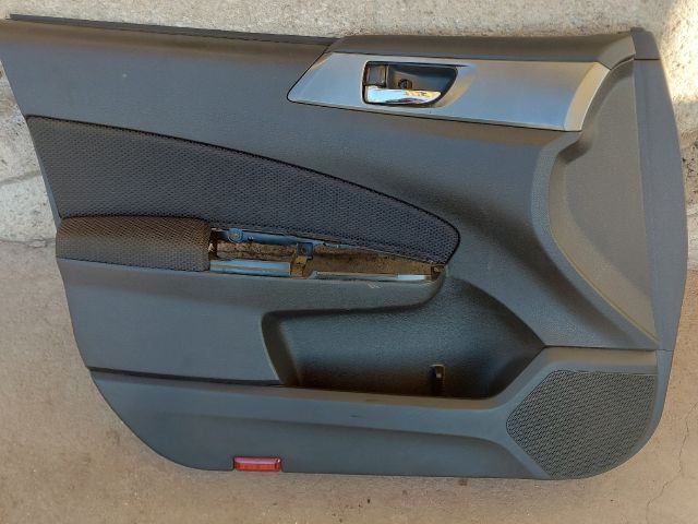 bontott SUBARU FORESTER Bal első Ajtó Kárpit
