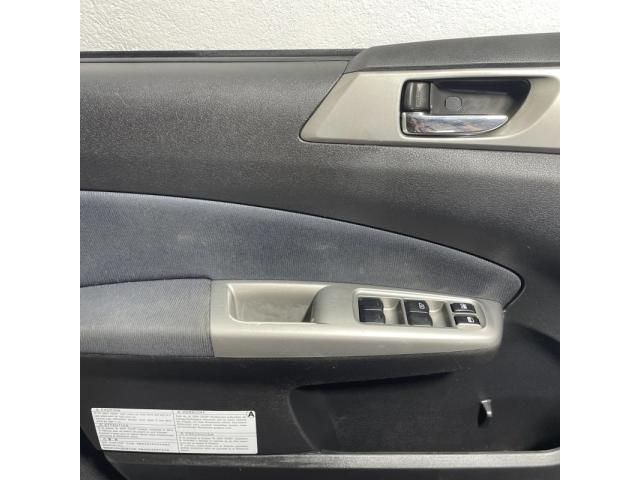 bontott SUBARU FORESTER Bal első Ajtó Kárpit