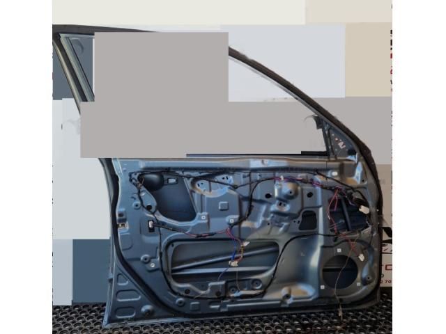 bontott SUBARU FORESTER Bal első Ajtó (Üres lemez)