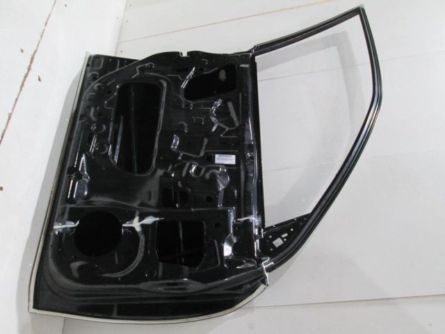 bontott SUBARU FORESTER Bal első Ajtó (Üres lemez)