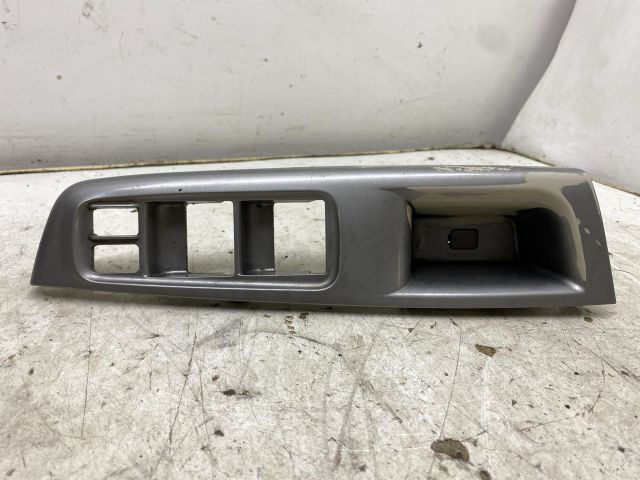 bontott SUBARU FORESTER Bal első Ajtóbehúzó