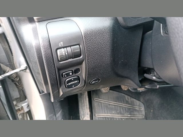 bontott SUBARU FORESTER Bal első Biztonsági Öv Csat