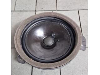 bontott SUBARU FORESTER Bal első Hangszóró