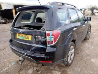 bontott SUBARU FORESTER Bal első Vízlehúzó Gumicsík