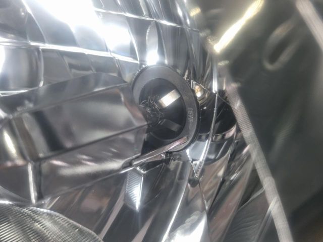 bontott SUBARU FORESTER Bal Fényszóró