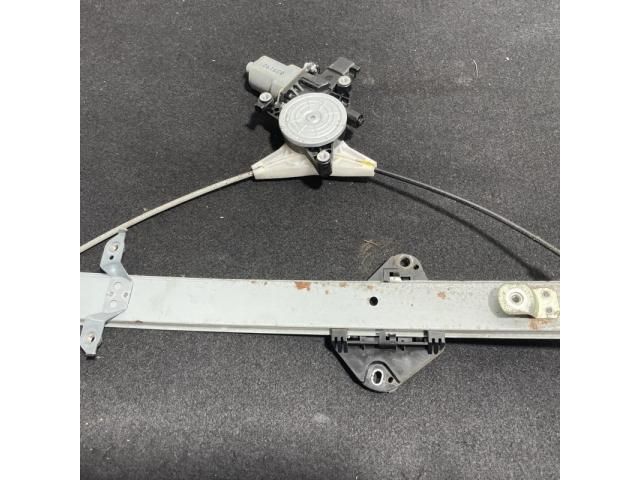 bontott SUBARU FORESTER Bal hátsó Ablakemelő Szerkezet (Elektromos)