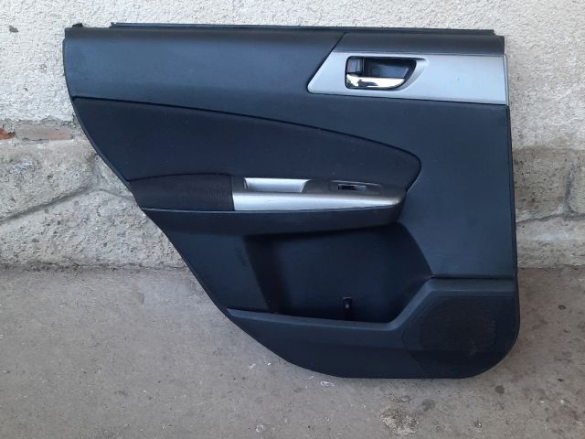 bontott SUBARU FORESTER Bal hátsó Ajtó Kárpit