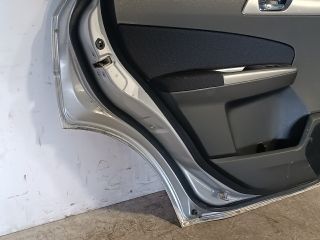 bontott SUBARU FORESTER Bal hátsó Ajtó (Részeivel)