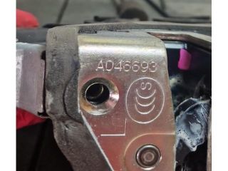 bontott SUBARU FORESTER Bal hátsó Ajtózár