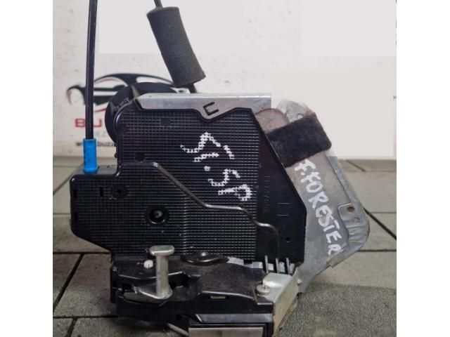 bontott SUBARU FORESTER Bal hátsó Ajtózár