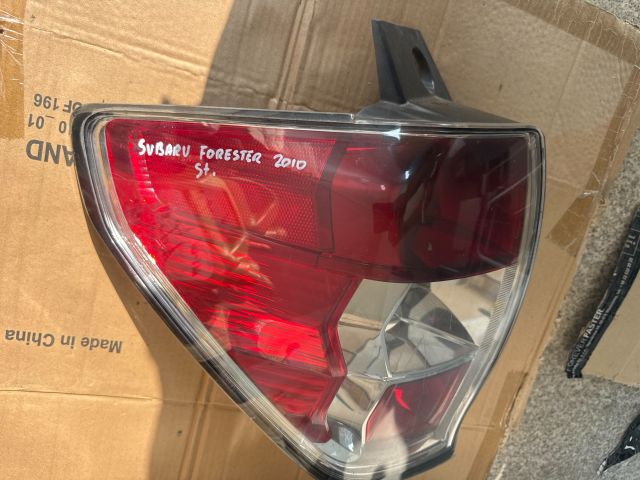 bontott SUBARU FORESTER Bal Külső Hátsó Lámpa