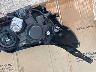 bontott SUBARU FORESTER Bal Xenon Fényszóró