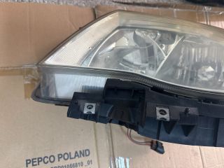 bontott SUBARU FORESTER Bal Xenon Fényszóró