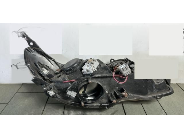 bontott SUBARU FORESTER Bal Xenon Fényszóró