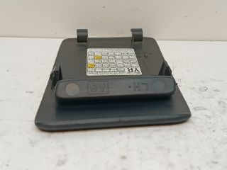 bontott SUBARU FORESTER Biztosítéktábla Fedél