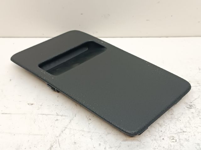 bontott SUBARU FORESTER Biztosítéktábla Fedél