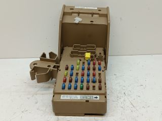 bontott SUBARU FORESTER Biztosítéktábla Utastér