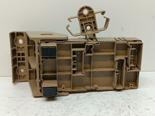 bontott SUBARU FORESTER Biztosítéktábla Utastér