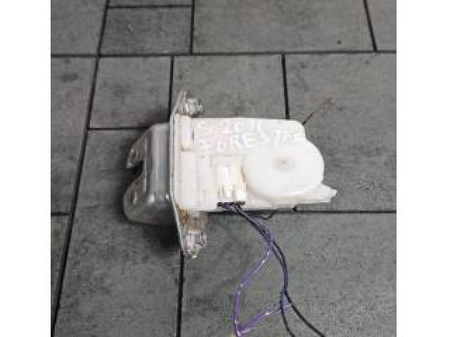 bontott SUBARU FORESTER Csomagtérajtó Zárszerkezet